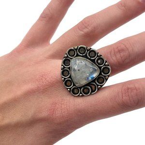 1/2" Moonstone 925 Silver Handmade Ring Size 8 Semi-Precious Gem